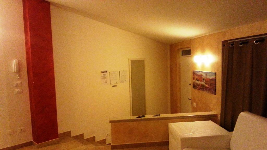 Appartamento Villa Elison Lazise Buitenkant foto