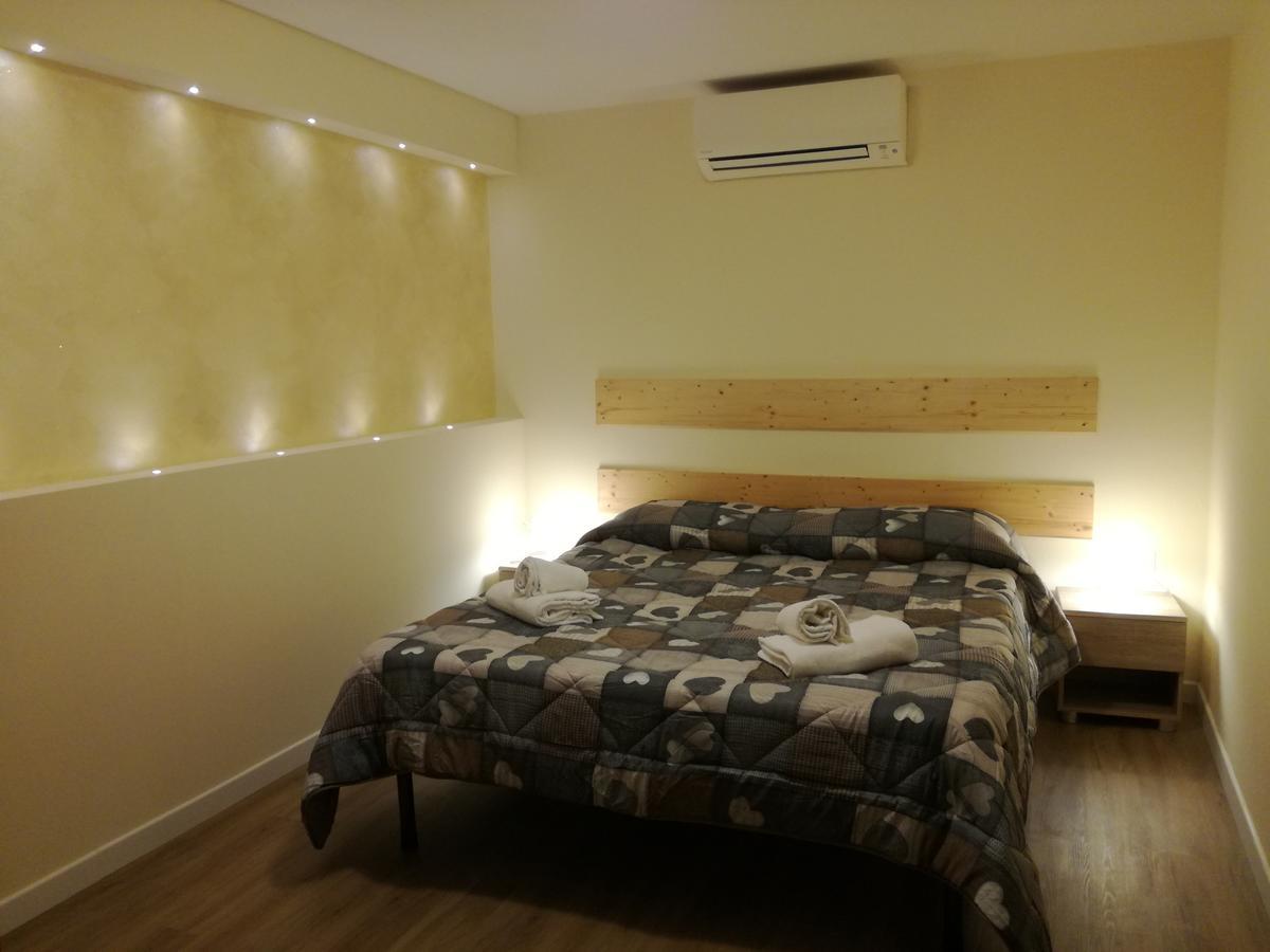 Appartamento Villa Elison Lazise Buitenkant foto
