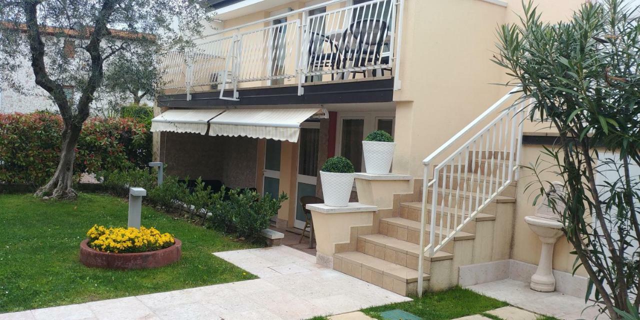 Appartamento Villa Elison Lazise Buitenkant foto